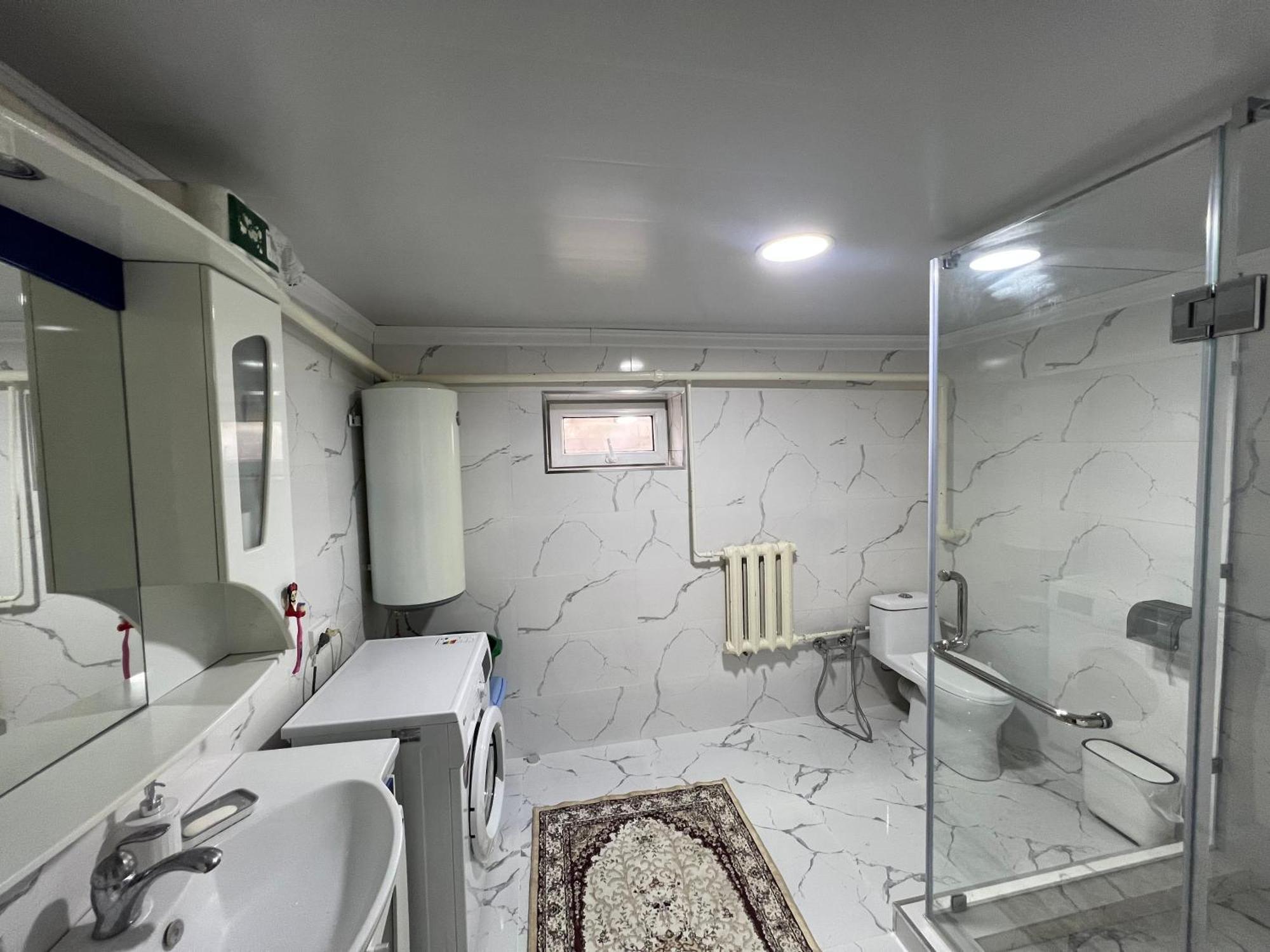 Homestay Jaisel Bichkek Extérieur photo